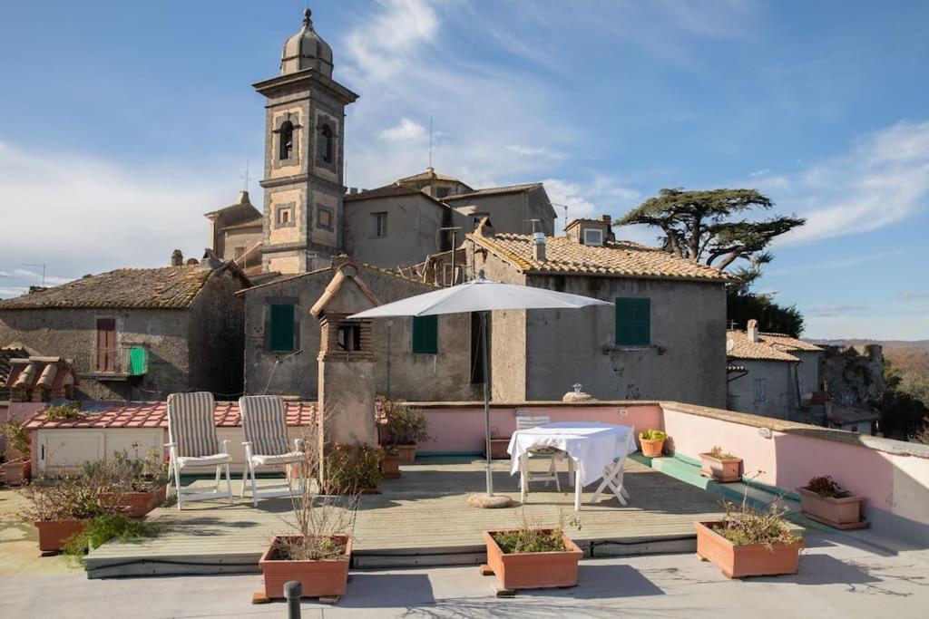 Apartamento La Terrazza Nel Borgo Bracciano  Exterior foto