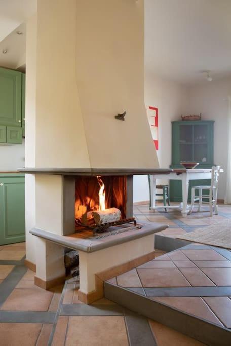 Apartamento La Terrazza Nel Borgo Bracciano  Exterior foto
