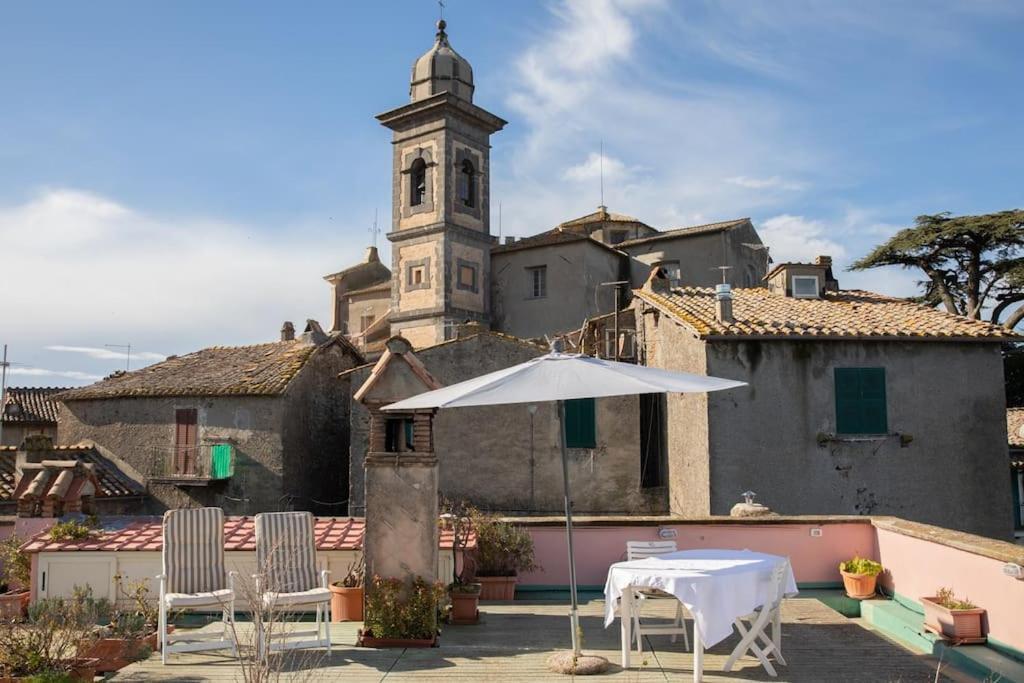 Apartamento La Terrazza Nel Borgo Bracciano  Exterior foto